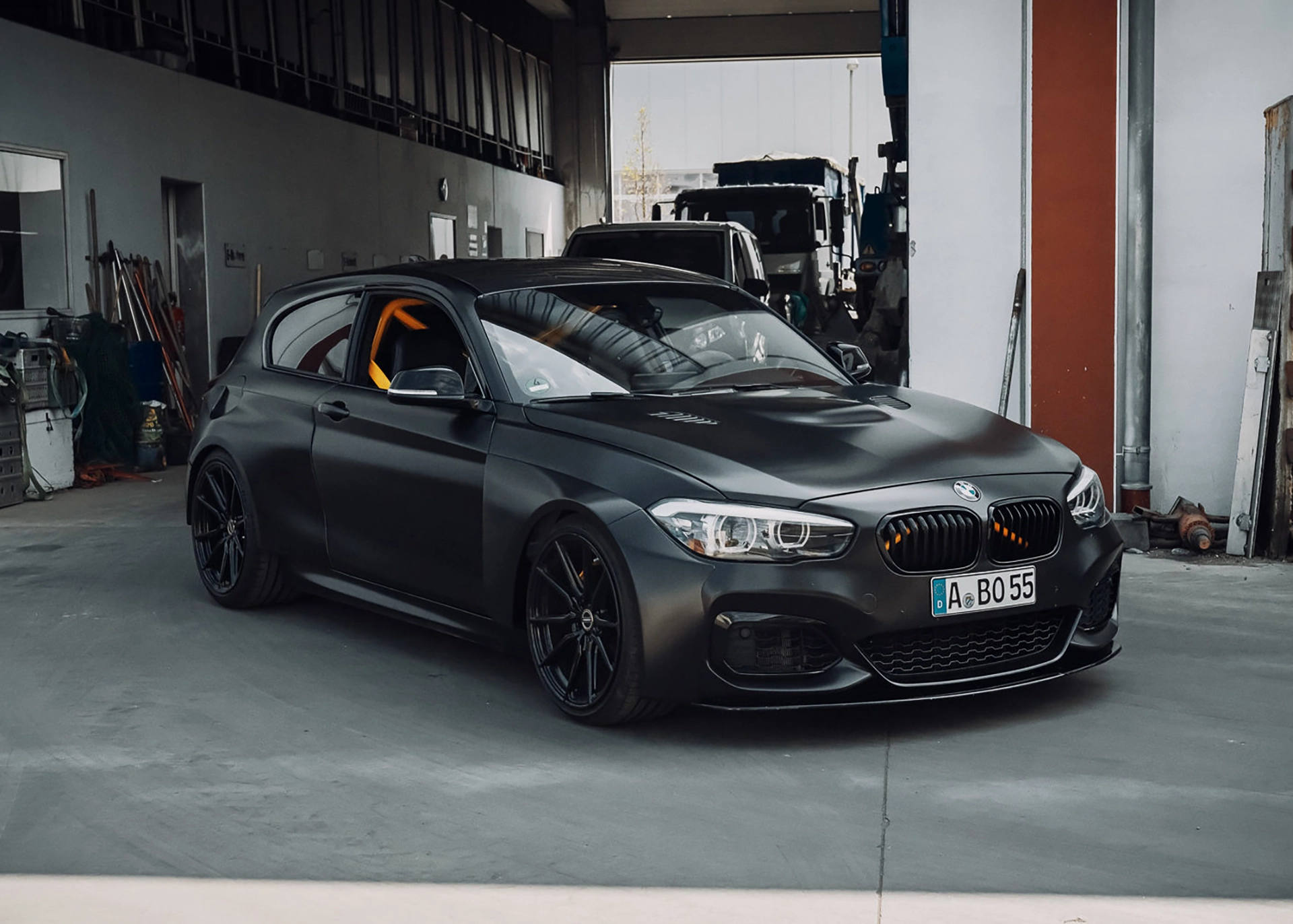 BMW M140i